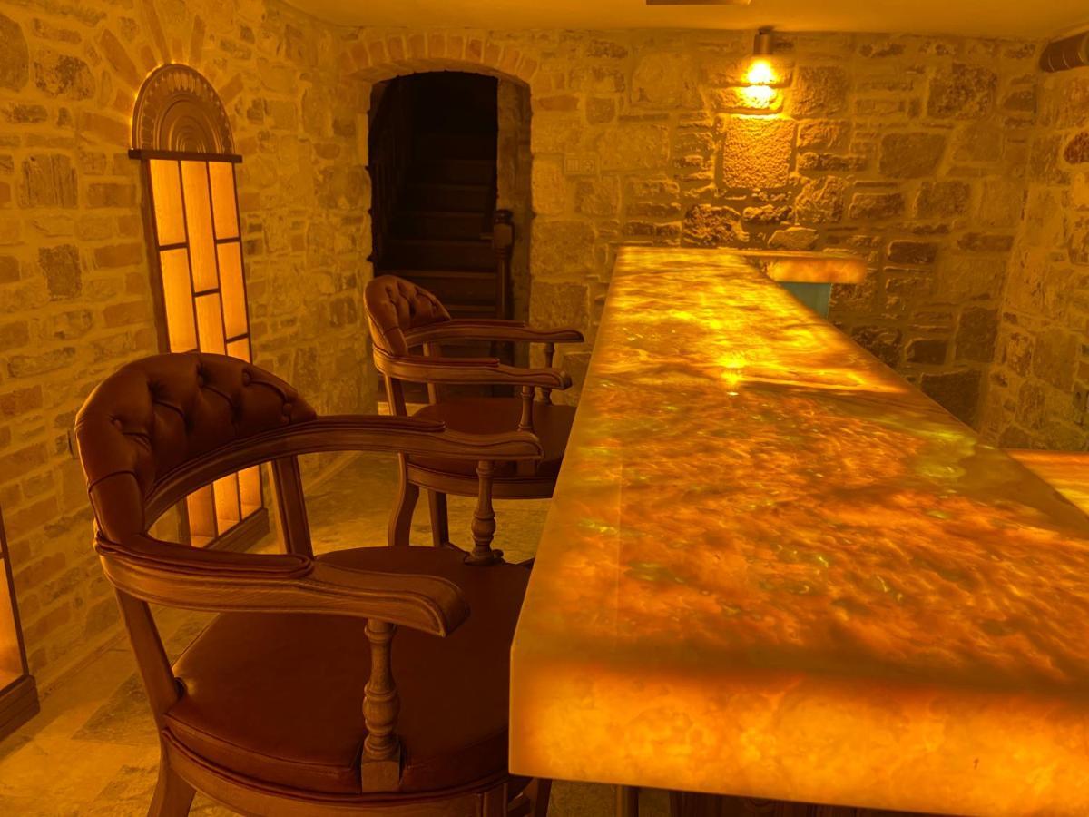 Dionysos 1789 Boutique Hotel Foça Dış mekan fotoğraf