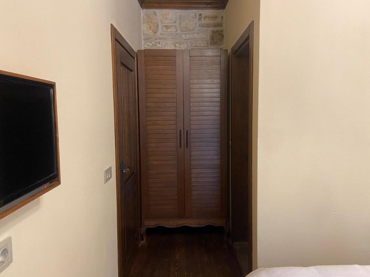 Dionysos 1789 Boutique Hotel Foça Dış mekan fotoğraf