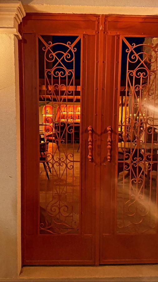 Dionysos 1789 Boutique Hotel Foça Dış mekan fotoğraf
