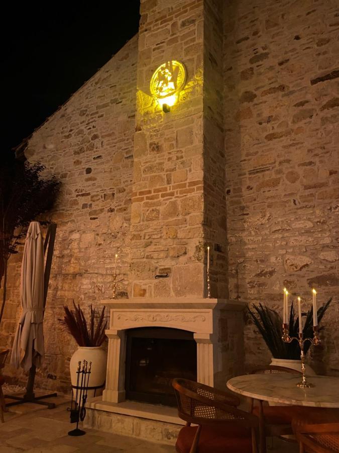 Dionysos 1789 Boutique Hotel Foça Dış mekan fotoğraf