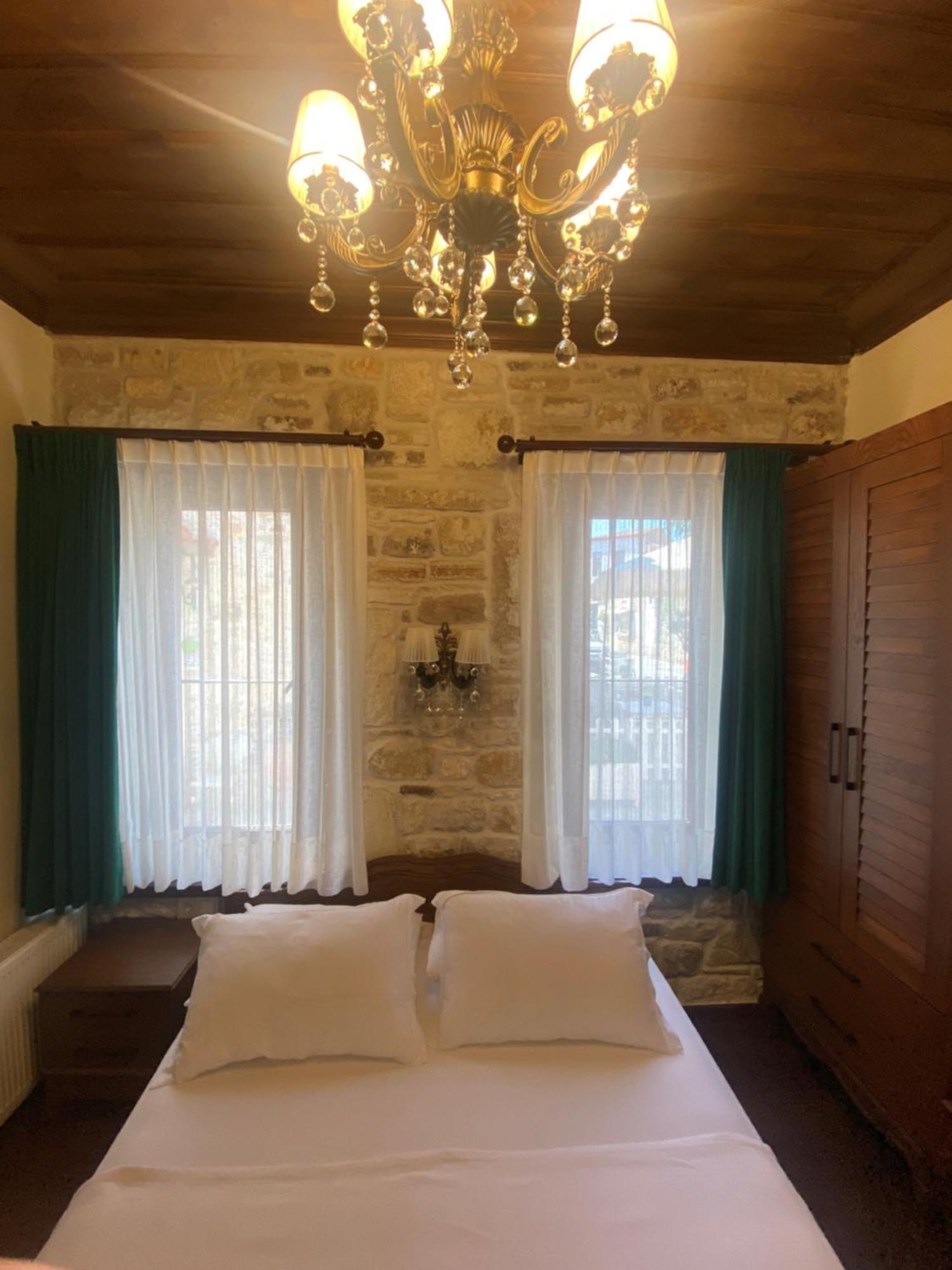 Dionysos 1789 Boutique Hotel Foça Dış mekan fotoğraf